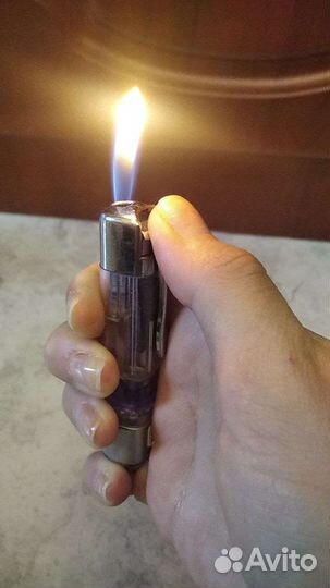 Зажигалка в виде ручки