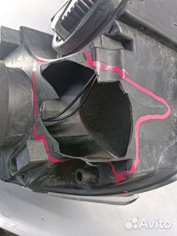 Фара левая Skoda Rapid