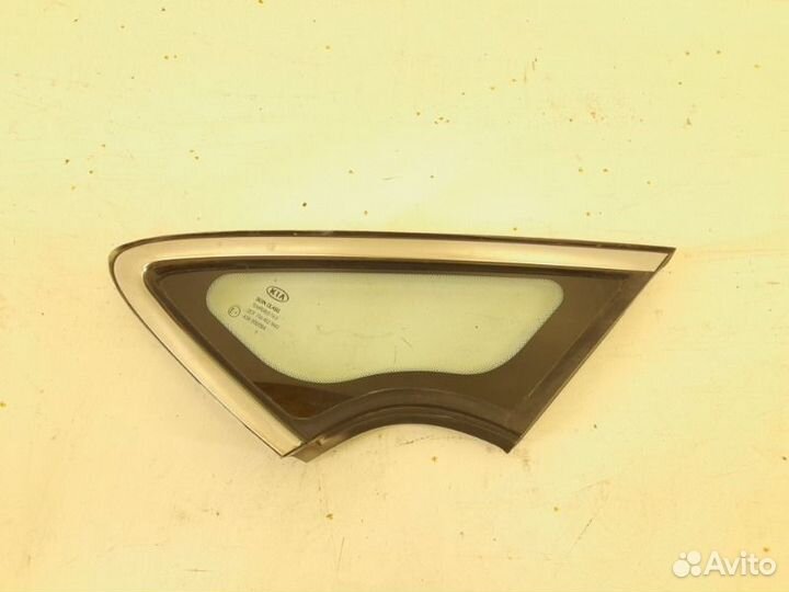 Стекло двери переднее левое Kia Ceed 2 2012-2018