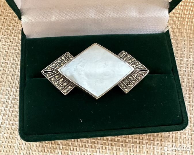 Брошь серебро 925 перламутр марказиты патина Евро