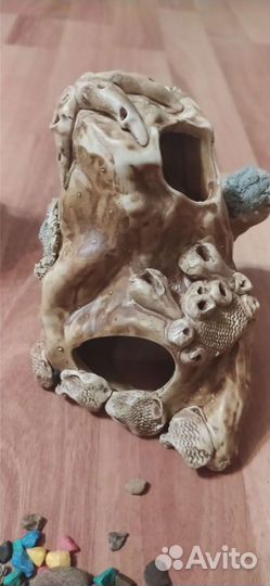 Череп, грунт, фильтр для аквариума