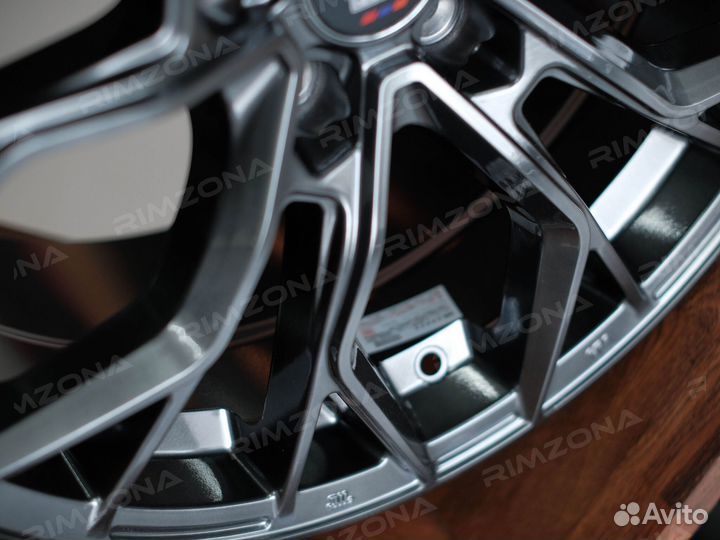 Литые диски koko R17 на Skoda. Арт954