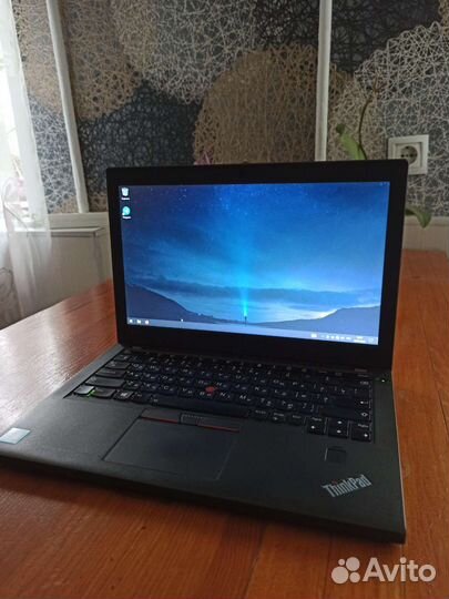 Ноутбук Lenovo thinkpad x270 i5 ssd256 m2