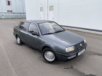 Volkswagen Vento 1.8 MT, 1993, 200 000 км, с пробегом, цена 144 900 руб.