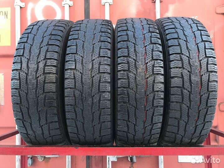 Nokian Tyres WR C3 205 R16C 110T