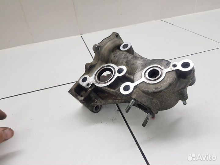 Корпус системы охлаждения (Geely Atlas)