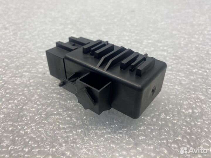 Блок обогрева сидений Volkswagen Polo седан 1.6