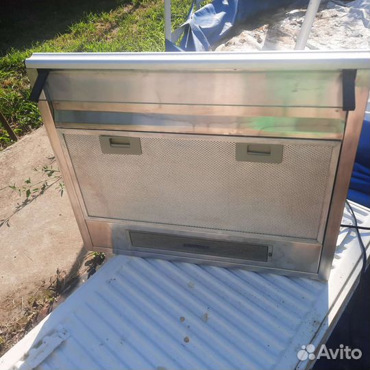 Кухонная вытяжка бу. Самовывоз