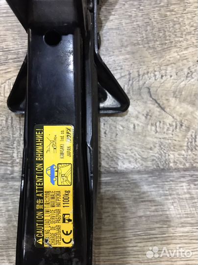 Домкрат на camry