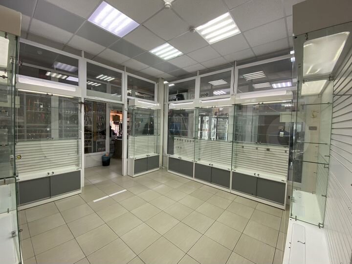 Торговая площадь, 16 м²