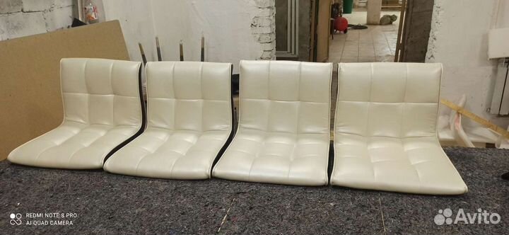 Перетяжка мягкой мебели