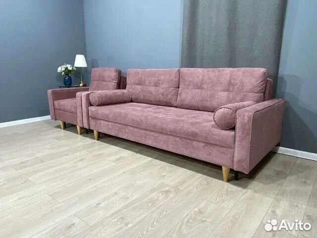 Диван на металлокаркасе