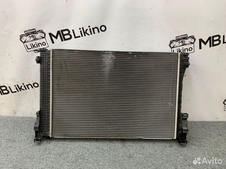 Радиатор охлаждения Mercedes Glk X204 W204 W207