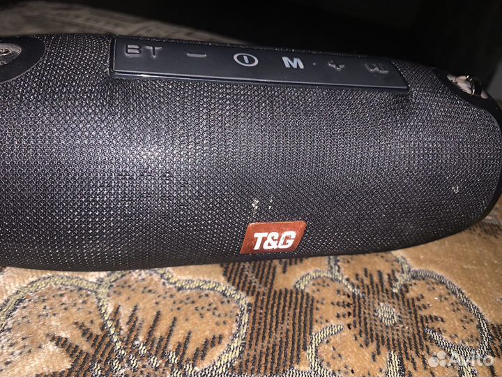 Колонка jbl в хорошем состояние