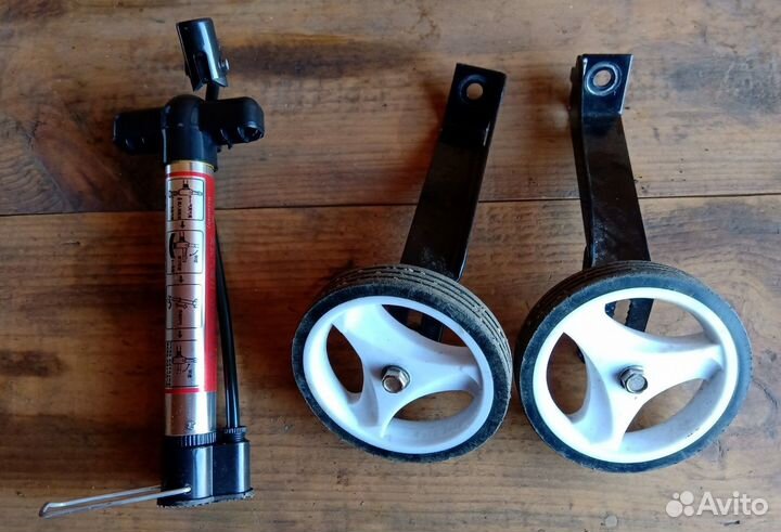 Велосипед детский 12 royal baby buttons alloy