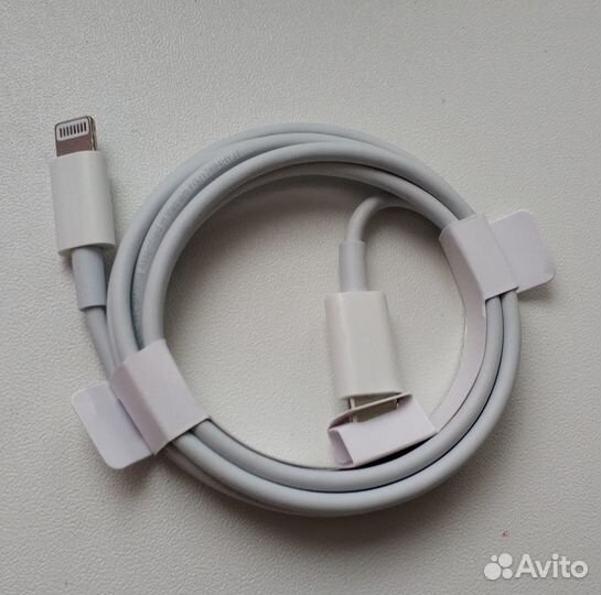 Новый Кабель Lightning -Type-C PD 20W 1метр