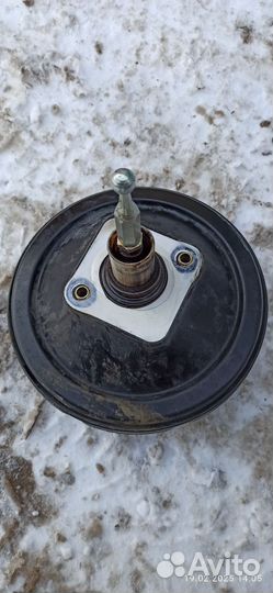 Вакуумный усилитель тормозов на Ауди а4 б5