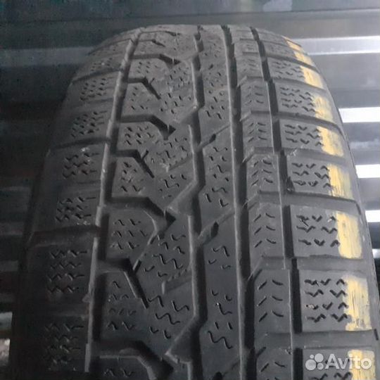 Kumho I'Zen RV KC15 225/65 R16