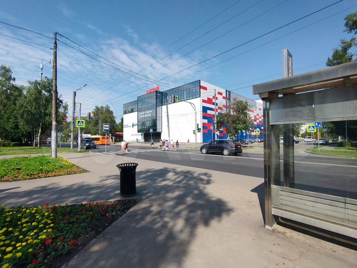 Торговая площадь, 38 м²