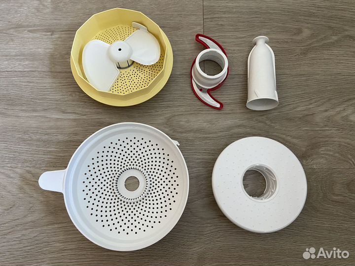 Кухонный комбайн Bosch MCM 5529RU Profikubixx