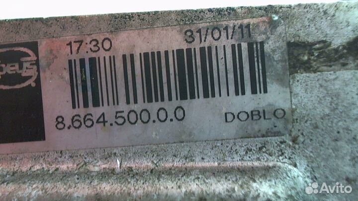 Радиатор интеркулера Fiat Doblo, 2011