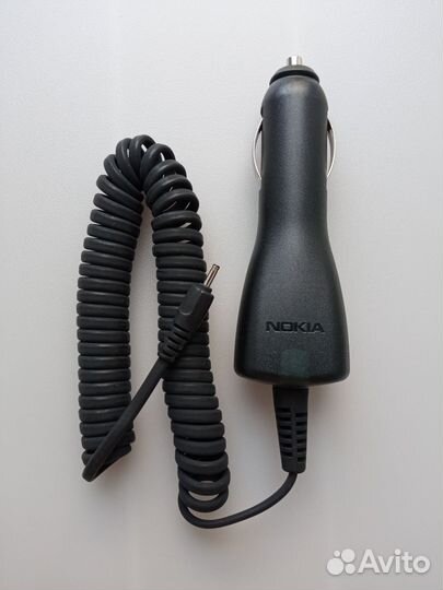Автомобильное зарядное устройство Nokia DC-4