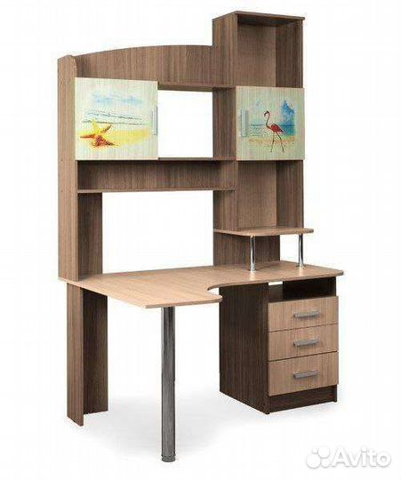 Угловой компьютерный стол