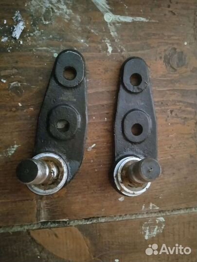 Шаровые опорники нижние