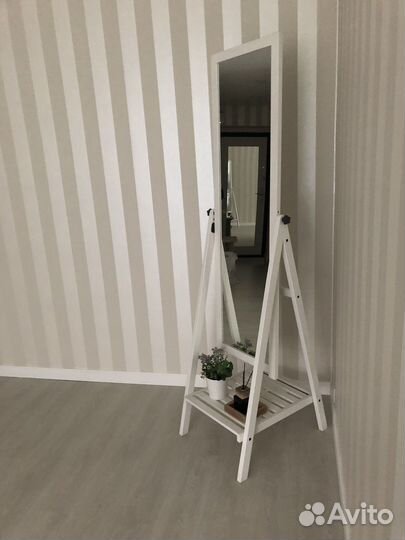 Зеркало интерьерное IKEA белое