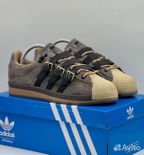 Adidas superstar rabbit