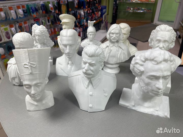 Бюсты из пластика