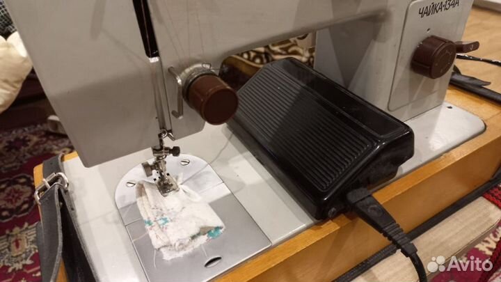 Швейная машина чайка 134