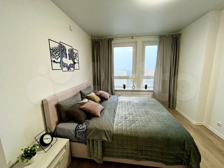 2-к. квартира, 55 м², 30/33 эт.