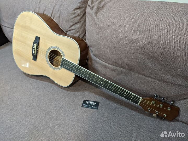 Гитара новая (комплект)