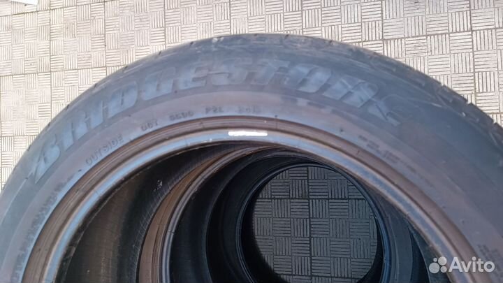 Bridgestone 613V 265/50 R19