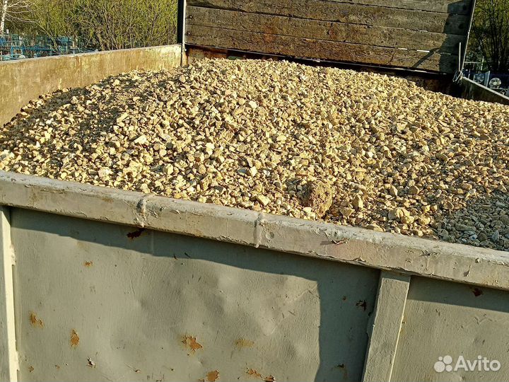 Навоз. Перегной. Земля. Щебень Газ53