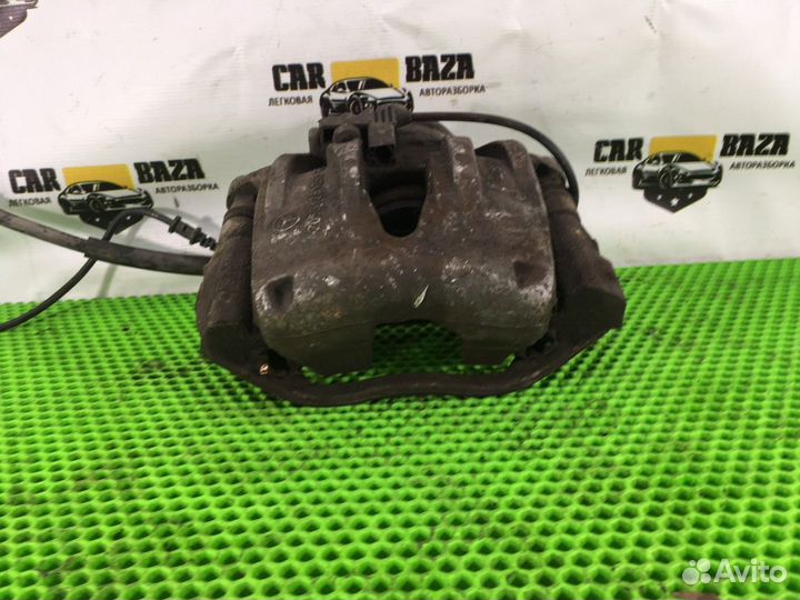 Суппорт передний правый R Mercedes-Benz E-class