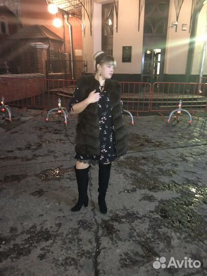 Меховая жилетка