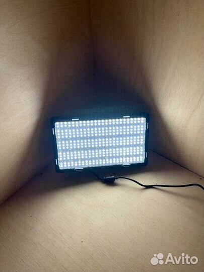 Светодиодная RGB панель для фото и видеосъемки LED