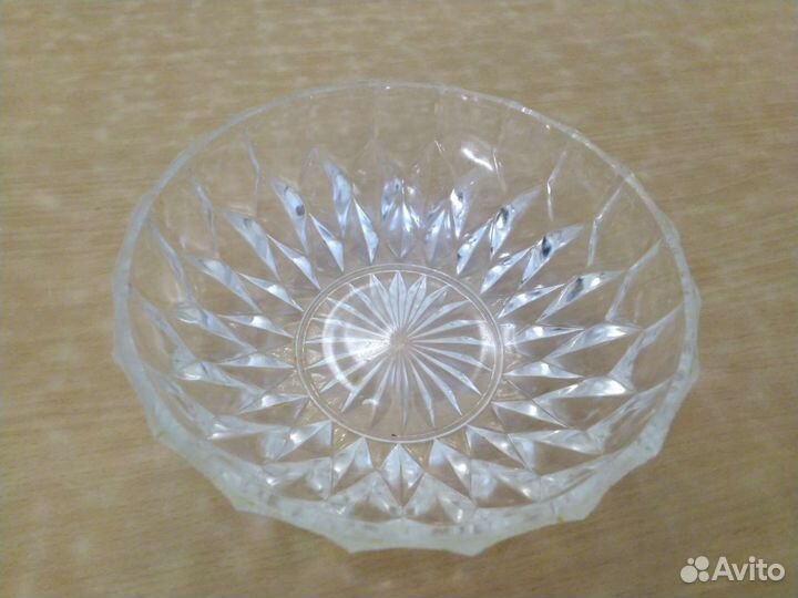 Хрустальная салатница