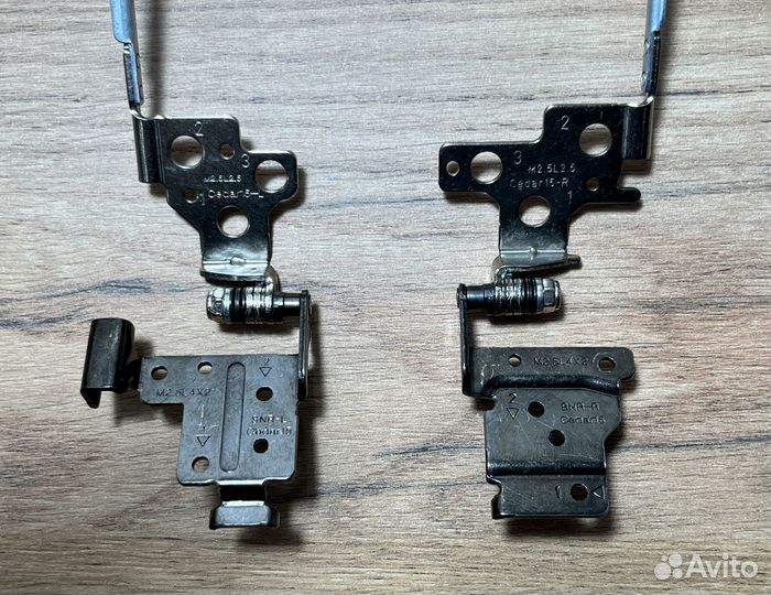 Петли для ноутбука Dell Inspiron 15 3878