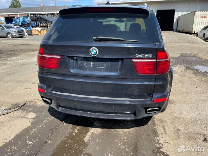 В разборе BMW X5 E70 M серия