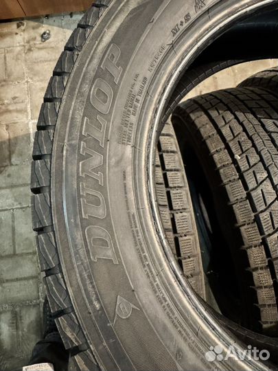 Dunlop Winter Maxx SJ8 235/60 R18 107R