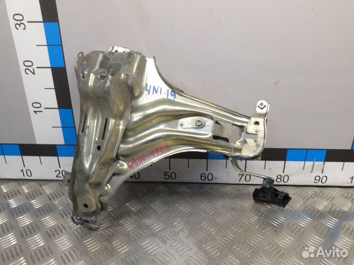 Б/У Кронштейн инвертора Toyota Auris 2010,Toyo