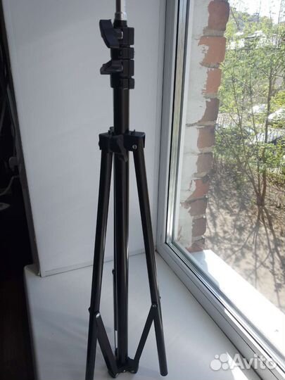 Штатив для фото