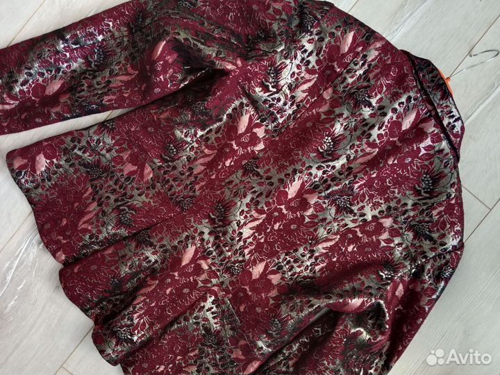 Жакет из парчи