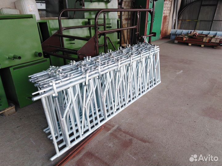 Хэдлок для коз и овец