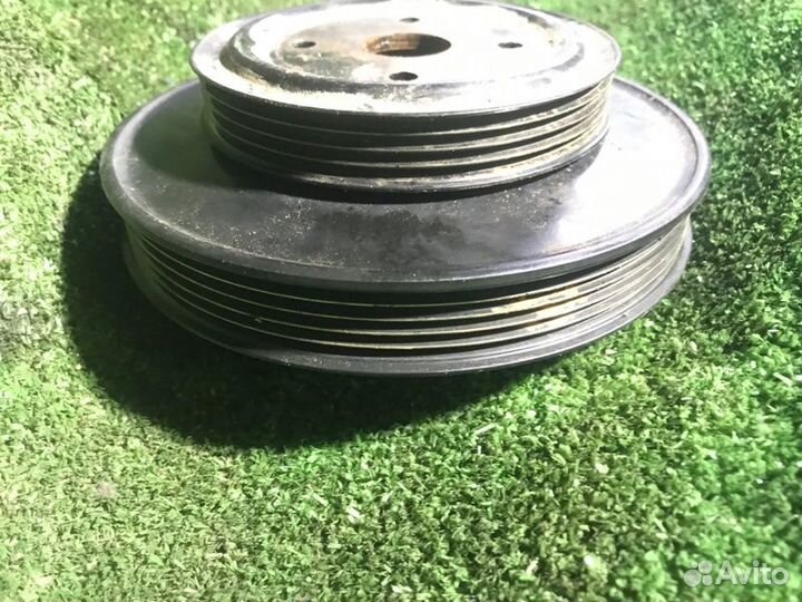 Шкив помпы Mitsubishi Pajero Sport K9 6G72