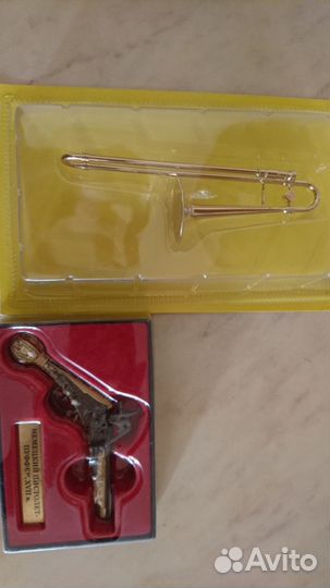 Ашет коллекция (часы, муз.инстр., оружие