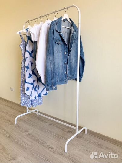 Вешалка напольная